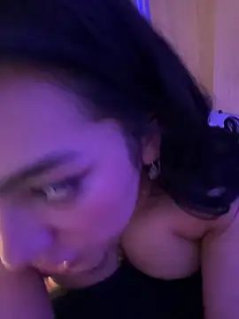 Nicollemays Live XXX-chat