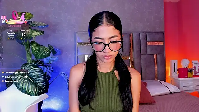 Chat +18 de Tyla_Ks ao vivo