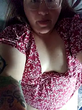 Love86Emily Chat XXX in diretta