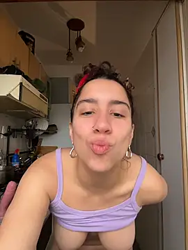 Souphicherry's Live XXX Chat