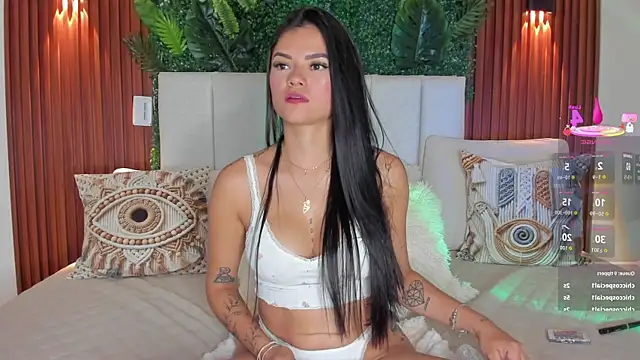 foxxxmegan's Live XXX Chat