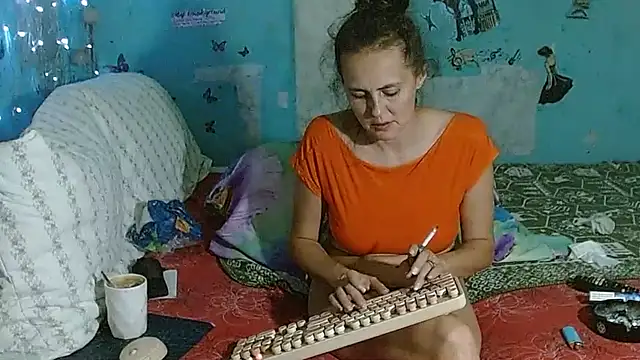 Онлайн чат XXX brighteyes77