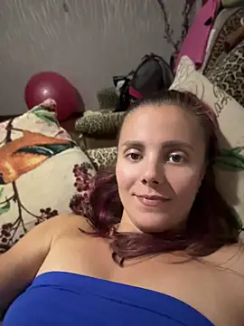 AlisaKissss' Live XXX Chat