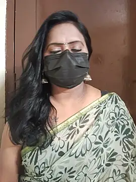 Meera_mia Webcam-Show