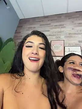 CherrySmirkXXX's Webcam Show