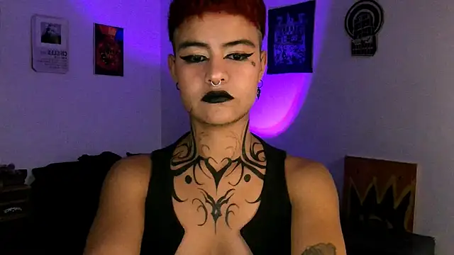 Czat XXX na żywo – alex_one888
