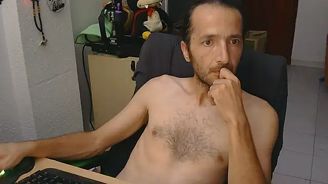 softail85's Live XXX Chat