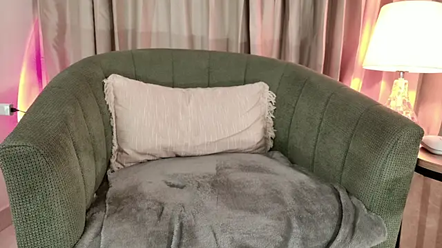 Vicky_kittyy Adlı Modelin Canlı XXX Sohbeti