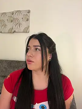 KallyMyller1 Adlı Modelin Canlı XXX Sohbeti