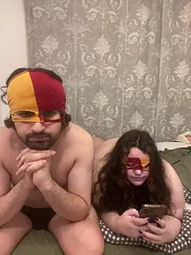 Patpatpatcift Adlı Modelin Canlı XXX Sohbeti