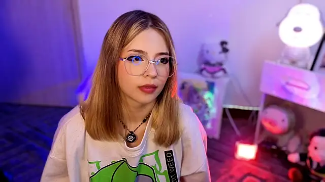 Czat XXX na żywo – EmilyMiller_