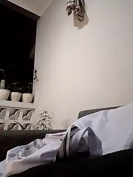 Dwirosebig XXX чат на живо