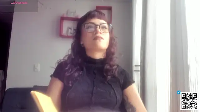 seijaku_'s Live XXX Chat
