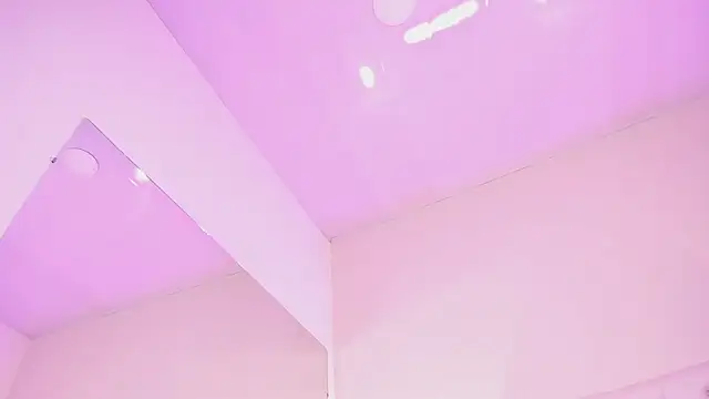 Tiffanny_Gomez: онлайн-секс-чат