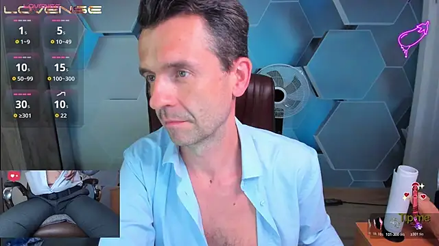 SteveTiger XXX чат на живо