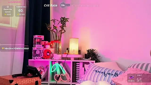 KatieSwan XXX чат на живо