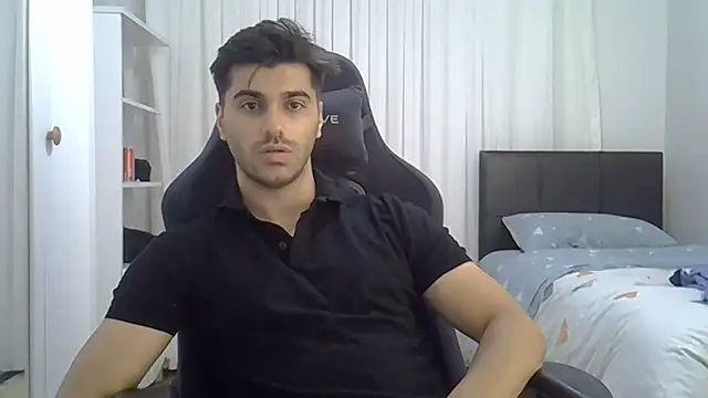 ciceroable Adlı Modelin Web Kamerası Şovu