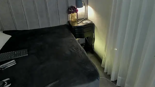 Chat +18 de EvaaStevens ao vivo