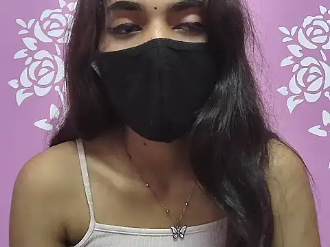 Shanaya_xo 现场XXX聊天