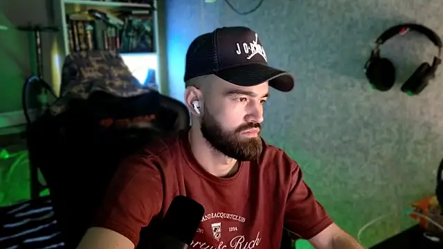 Онлайн чат XXX _Serious_Man