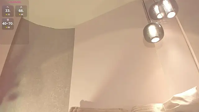 angeline-777's Live XXX Chat