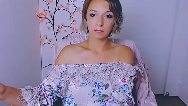 دردشة Lana_Foxyy الجنسية المباشرة