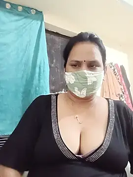 XXX chat uživo modela Payal-bhabhi07