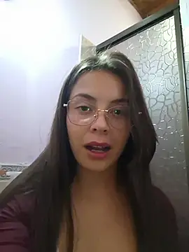 Emmasweet_Val's Live XXX Chat