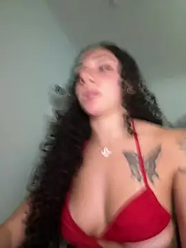 Sereia_camgirl Adlı Modelin Canlı XXX Sohbeti