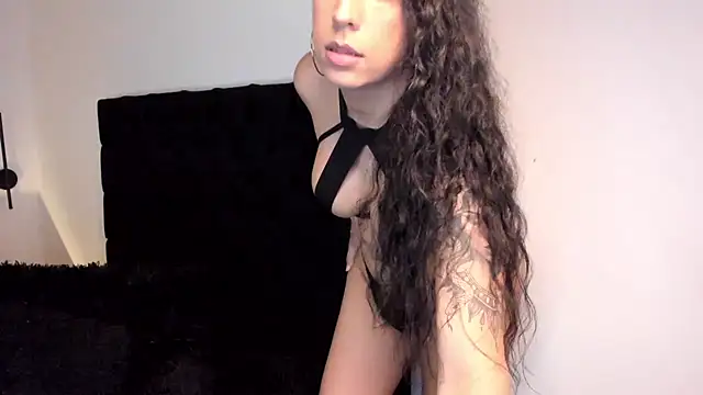 LauBm01 Show Webcam