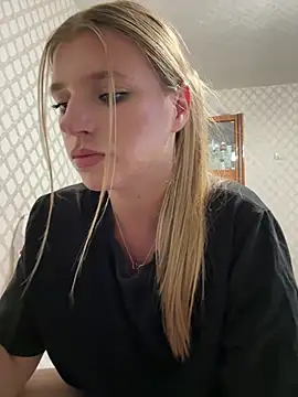 Živý XXX chat adel_secret