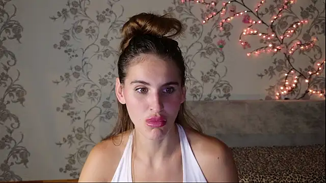 Chat XXX ao vivo de Felicia-Star