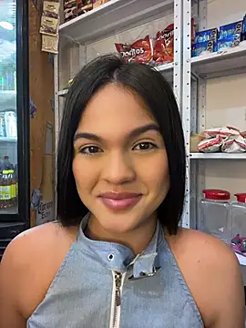 Bella-Ferrer Adlı Modelin Canlı XXX Sohbeti