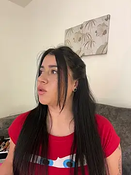 Chat +18 de KallyMyller1 ao vivo