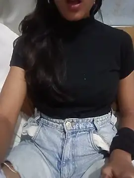 دردشة _Sexy_Lilly_ الجنسية المباشرة