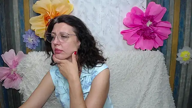 RoseHille Chat XXX in diretta