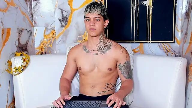 Czat XXX na żywo – Noah__Browm
