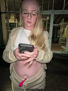 LinaLeana Webcam-Show
