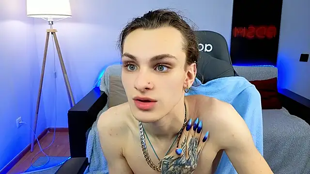 XXX chat uživo modela Glenn_fiddich_18