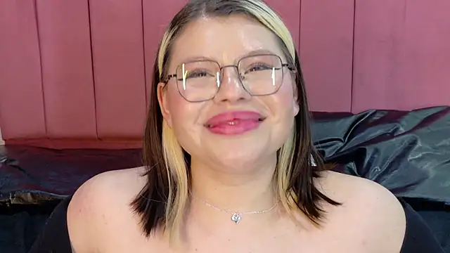 Živý XXX chat NinaFiore