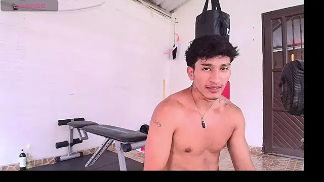 Zayn_Moretti's Live XXX Chat
