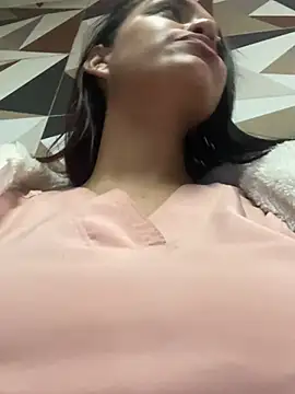 Chat XXX Live Sara-77