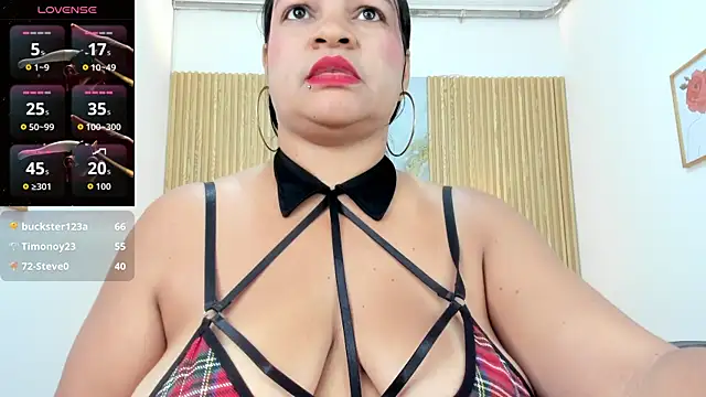 Cloe_35 Chat XXX in diretta