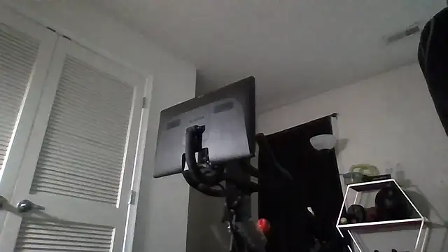 Bigtreatofficial webkamerás műsora