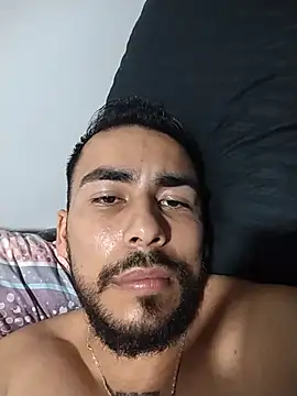 Chat +18 de Vazquenuann ao vivo
