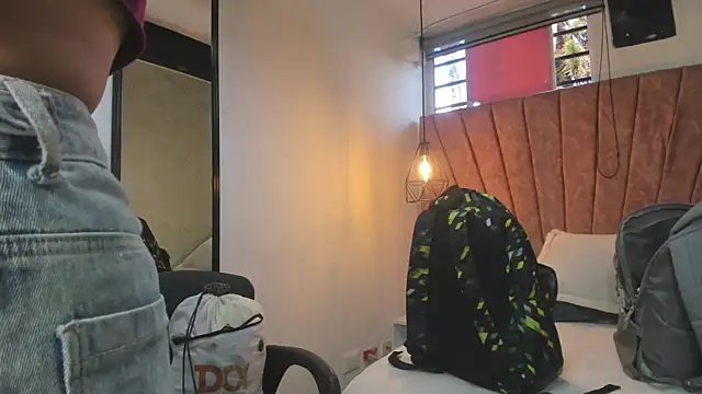 Онлайн чат XXX LIA__MILLER_