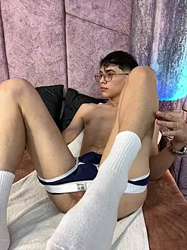 AronTawers Show Webcam