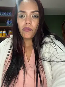 Chat XXX ao vivo de Sara-77