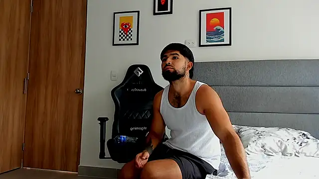 ethaanjones' Webcam Show