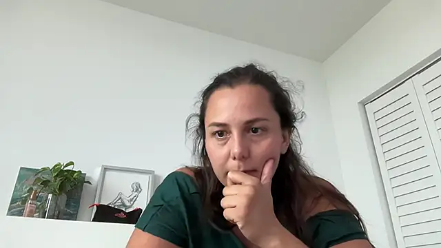 bellag825's Live XXX Chat